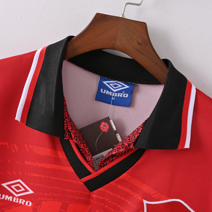 PSG 2001/02 Home Retro Football Shirt - close up details of Navy Nike retro kit