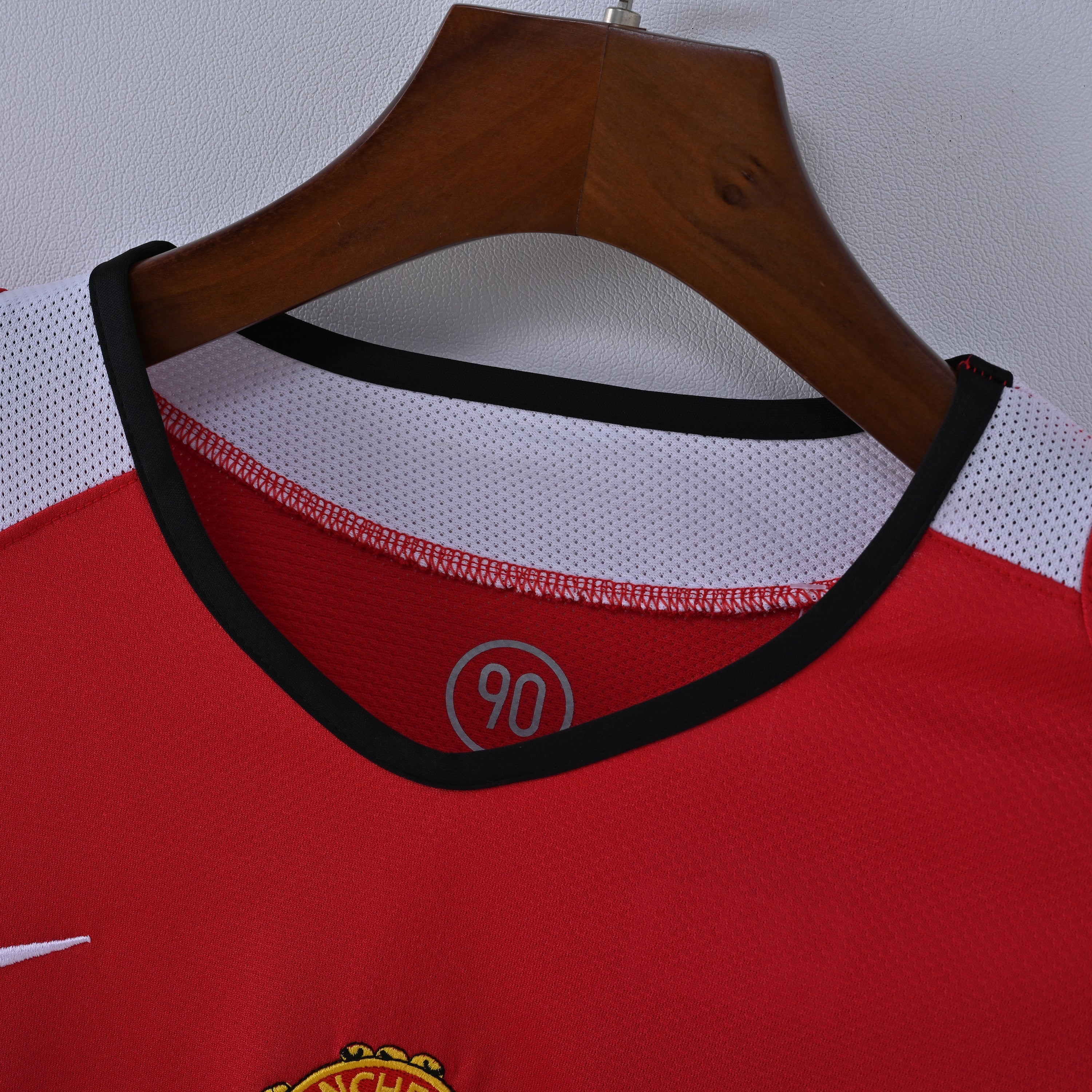 PSG 2001/02 Home Retro Football Shirt - close up details of Navy Nike retro kit