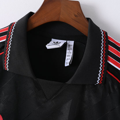 PSG 2001/02 Home Retro Football Shirt - close up details of Navy Nike retro kit