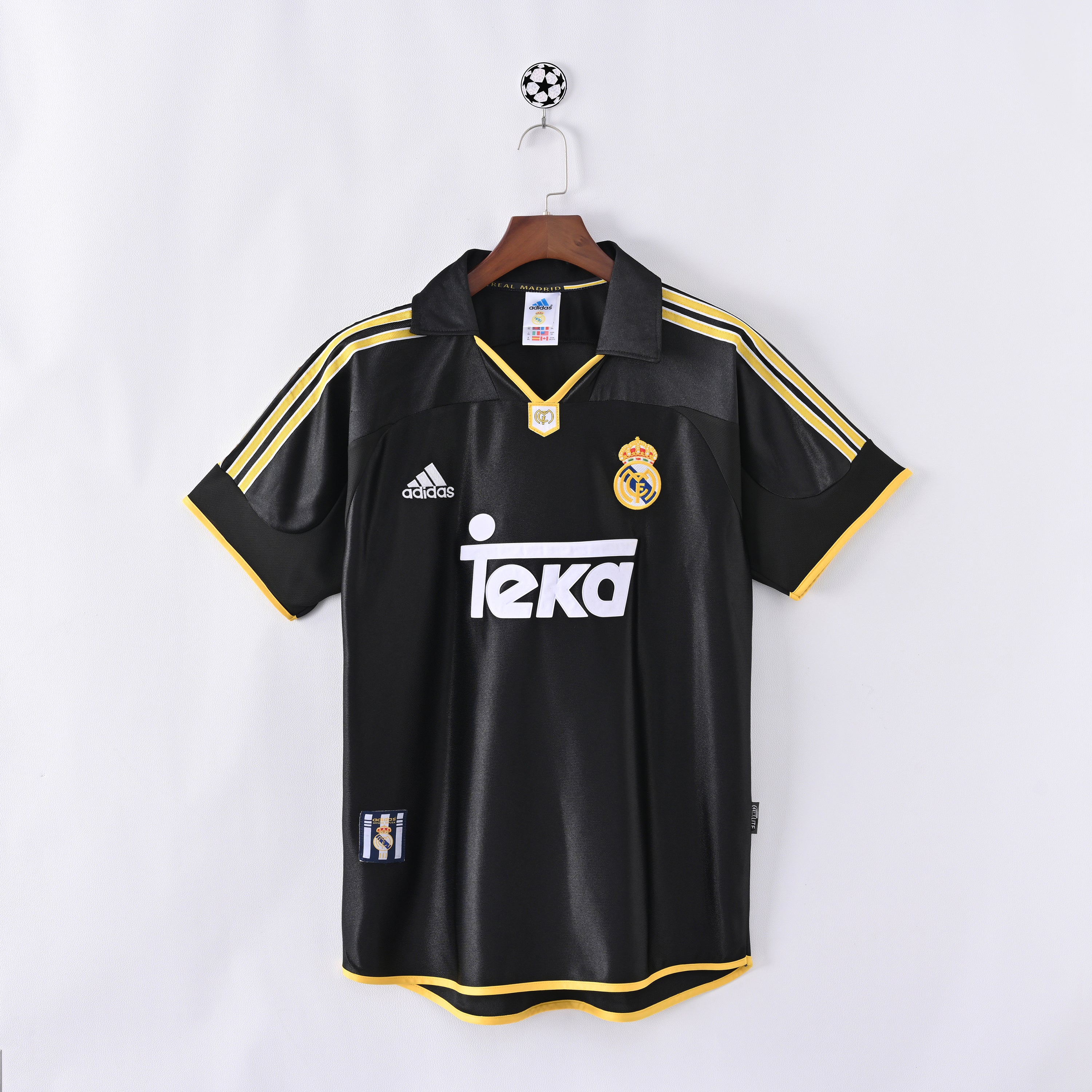 PSG 2001/02 Home Retro Football Shirt - Navy Nike classic football shirt front view