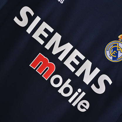 PSG 2001/02 Home Retro Football Shirt - close up details of Navy Nike retro kit