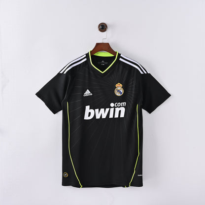 PSG 2001/02 Home Retro Football Shirt - Navy Nike classic football shirt front view