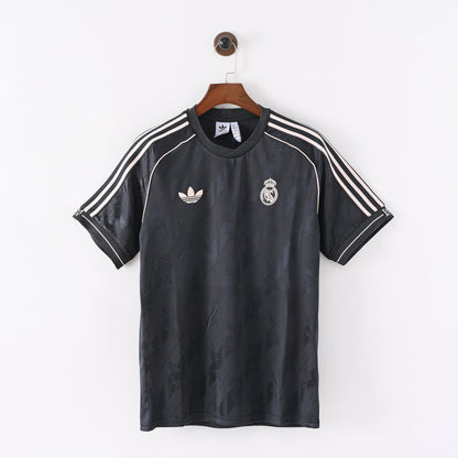 PSG 2001/02 Home Retro Football Shirt - Navy Nike classic football shirt front view