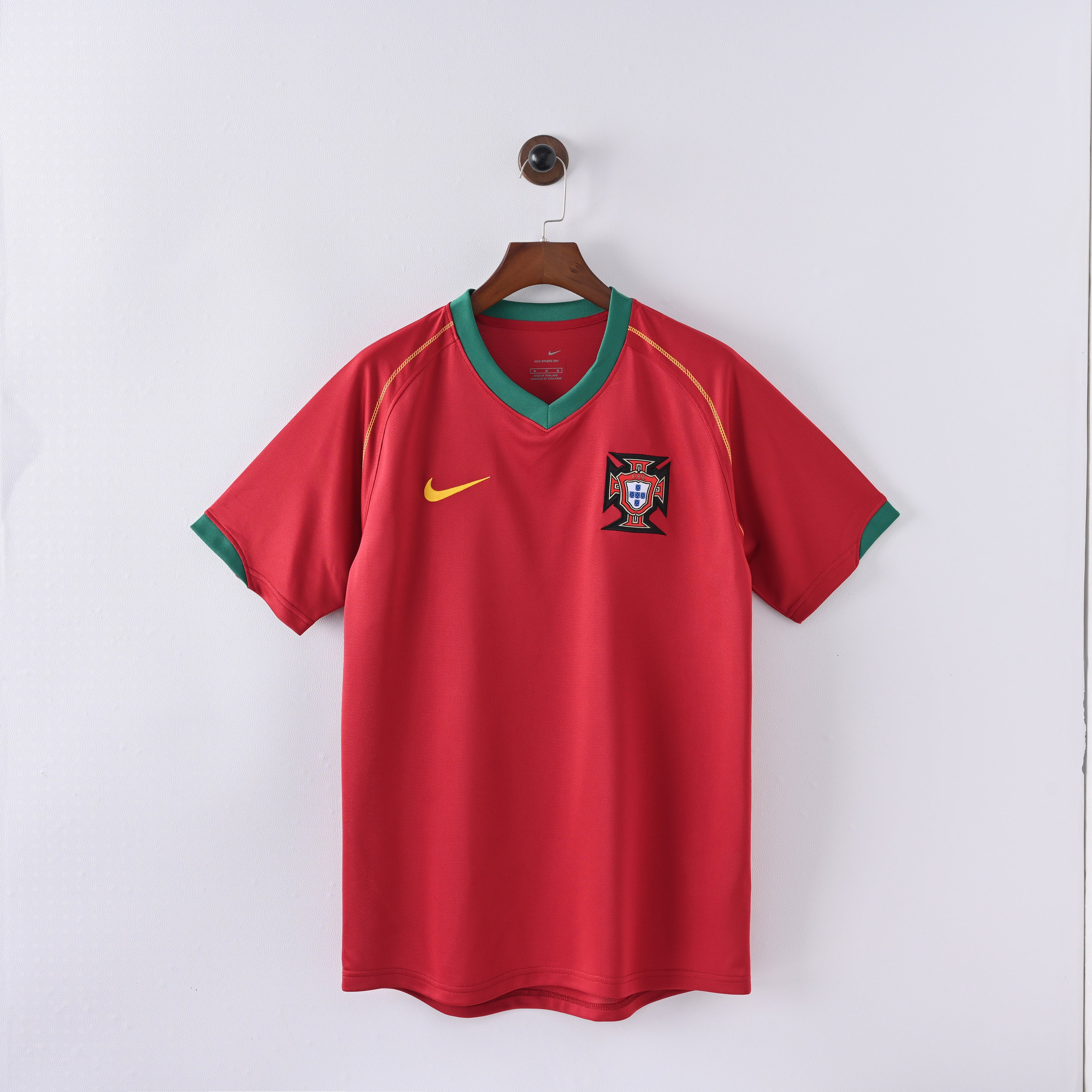 PSG 2001/02 Home Retro Football Shirt - Navy Nike classic football shirt front view